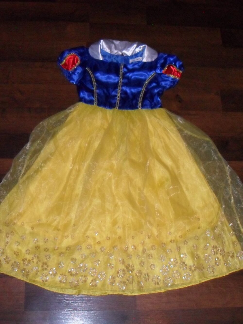 Snow White Inspired Princess Costume Dress (NINJXD), Girls 24 waist, 32 length